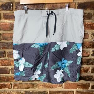 Harrah's Casino Tropical Hawaiian Swim Trunks Men's Size XL